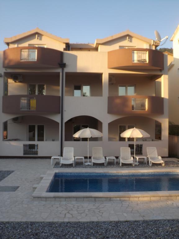 Apartmani Bulajic Tivat Exteriér fotografie