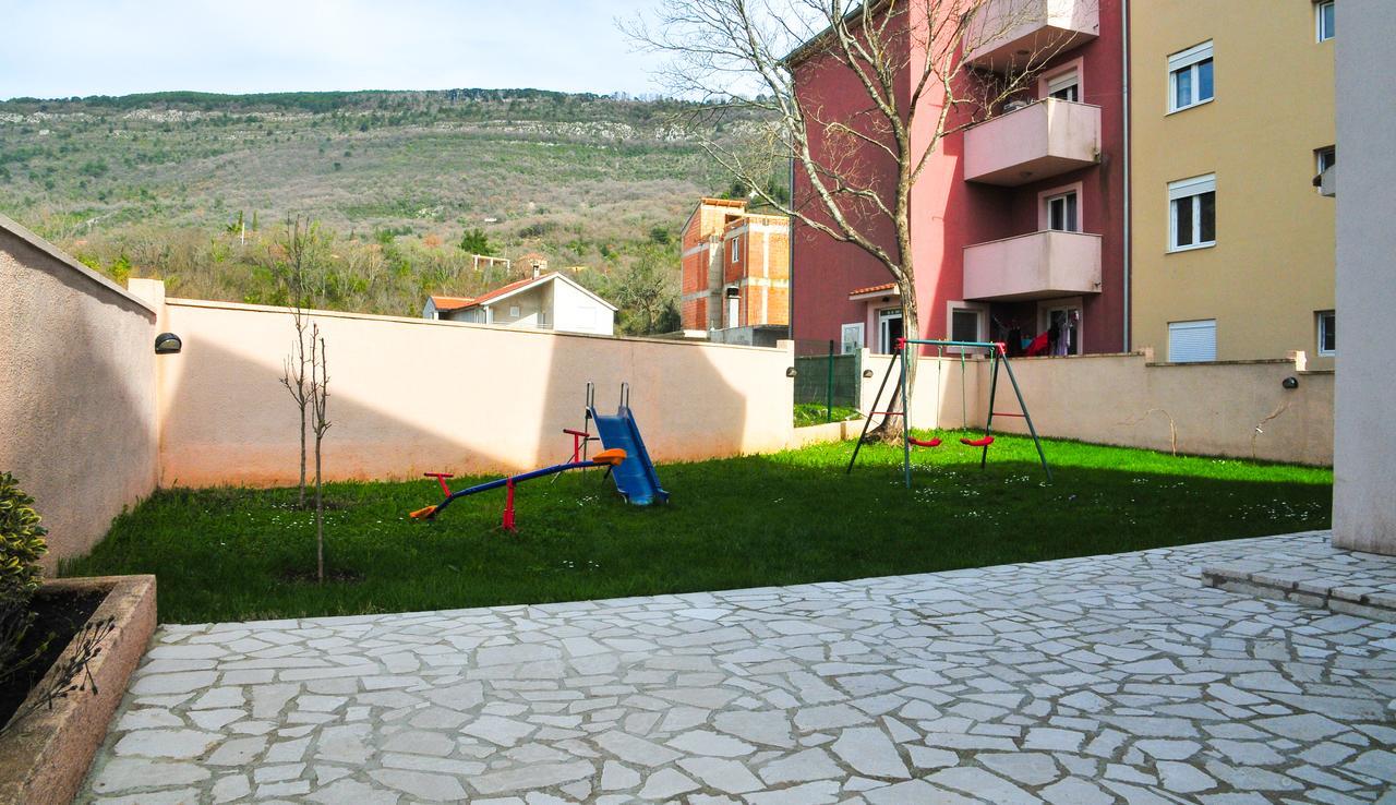 Apartmani Bulajic Tivat Exteriér fotografie